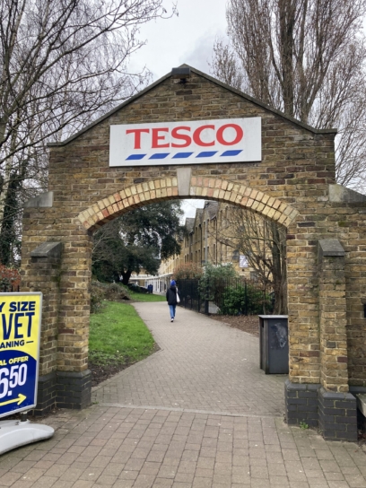 LEYTONSTONE – High Road/Gainsborough Road – E11 1HT adjoining Tesco Superstore