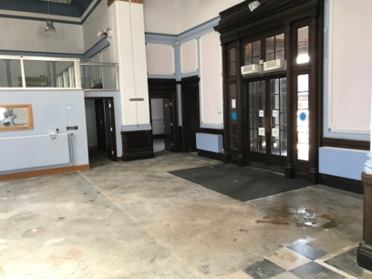 Gainsborough, 1-3 Market Place & 2a Market Street