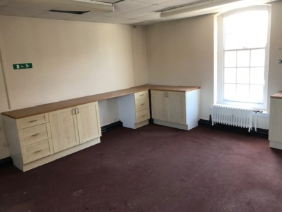 Gainsborough, 1-3 Market Place & 2a Market Street