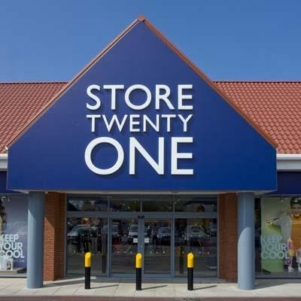 Big savings are in style for fashion retailers