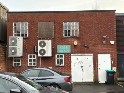 Solihull, 146-148 High Street,  B91 3SX