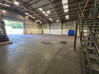 West Bromwich, Unit 9 Hill Top Industrial Estate, Shaw Street. B70 0TX