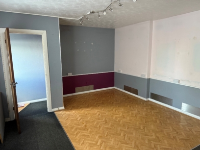 Burton, Horninglow, 41 St Lukes Road, DE13 0LN